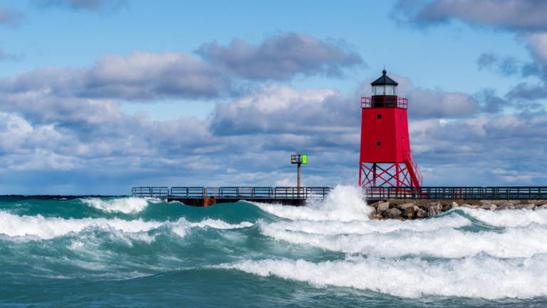 The 20 Best Small Towns in Michigan You Will Love